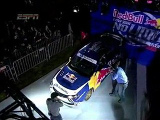 82 metry nad Miastem Aniołów