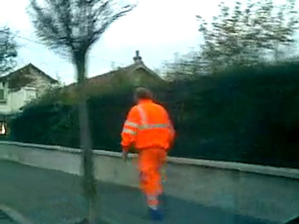 Mec qui se prend pour un VLC