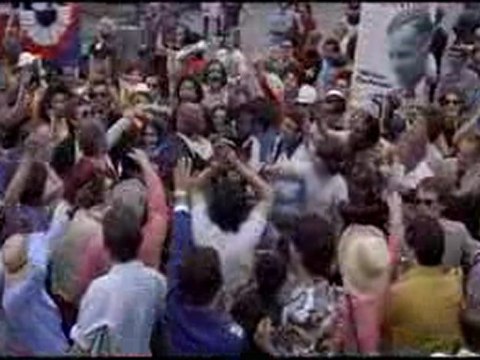 Berlusconi aggredito: non ci sono più le scorte di una volta