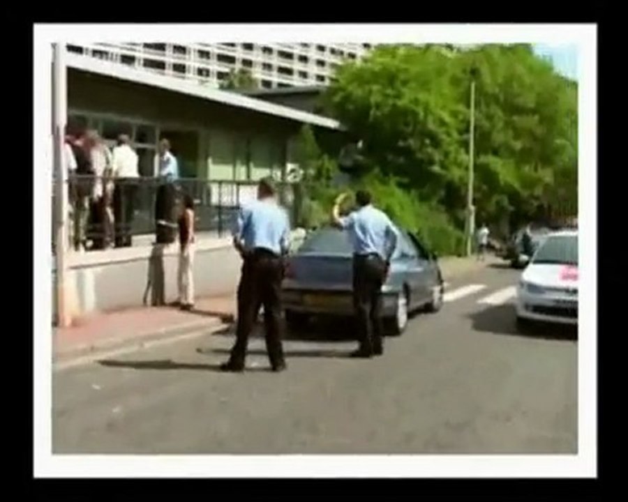 Emeutes: La banlieue brule. Enquete 90mn. P6