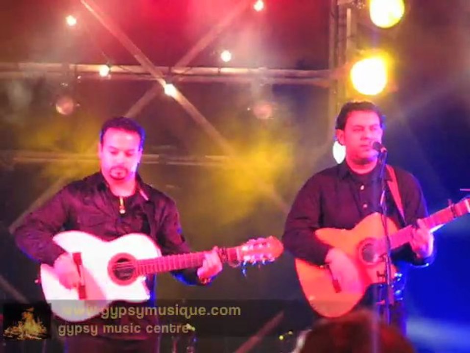 La Dona - Grand Palais Jours Fetes Paris 2009