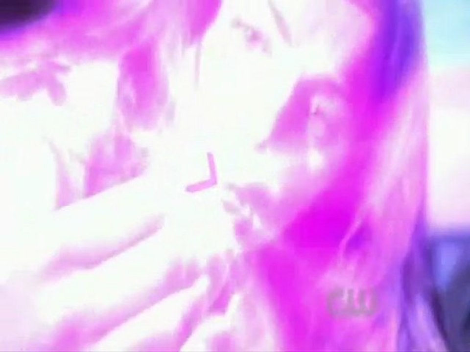 Bande annonce Smallville 9x01 Savior