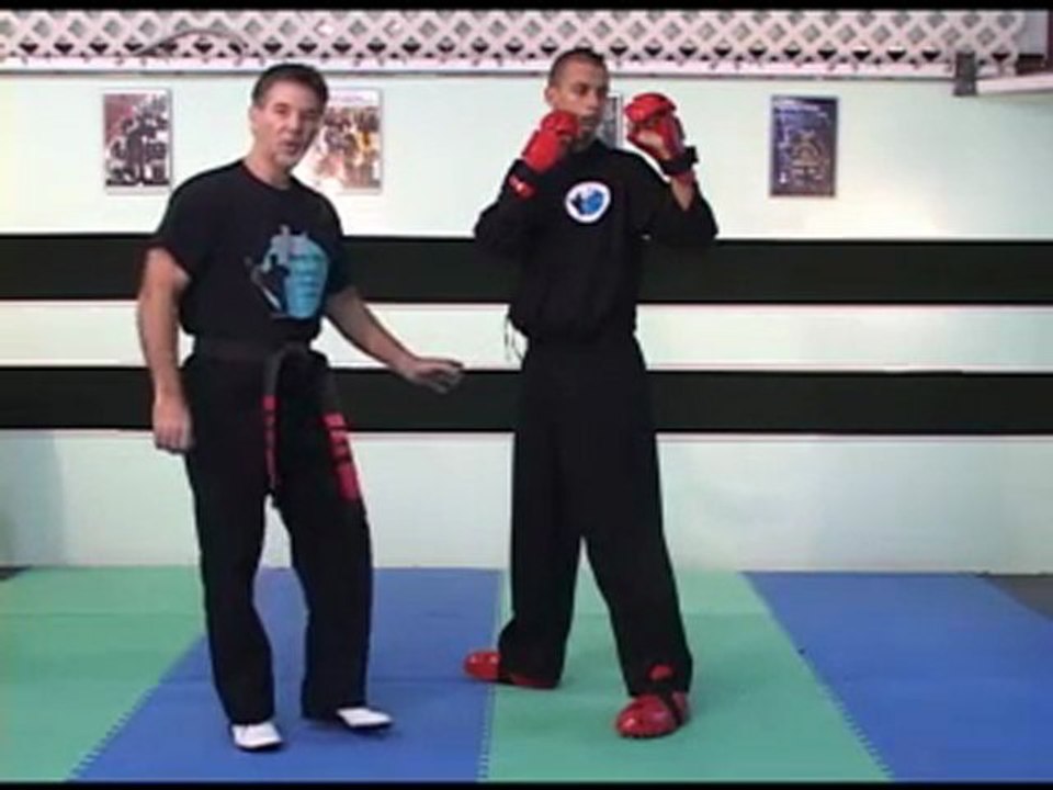 How to Sport Karate – Increasing Your Hip Strength