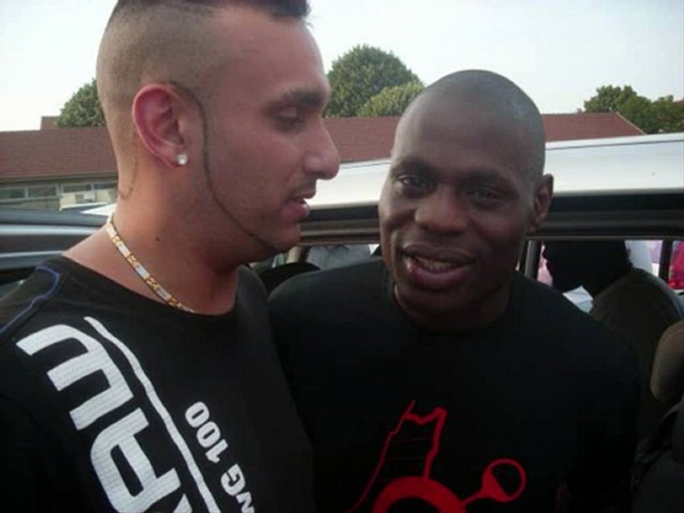 INTRO PRO EVOLUTION PARTY MIX VOL 3