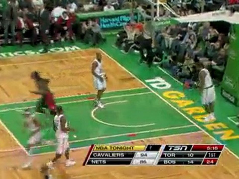 nba Chris Bosh finishes with the reverse slam.