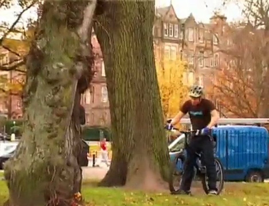 VTT : inspired danny macaskill biker en folie