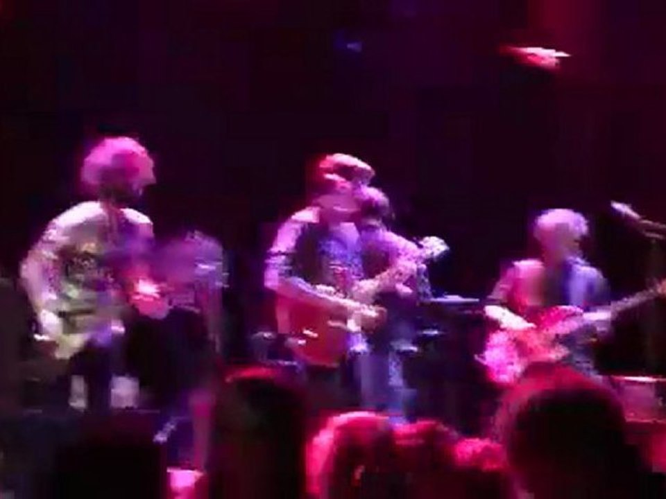 smells like design spirit  16 décembre 2009 divan du monde