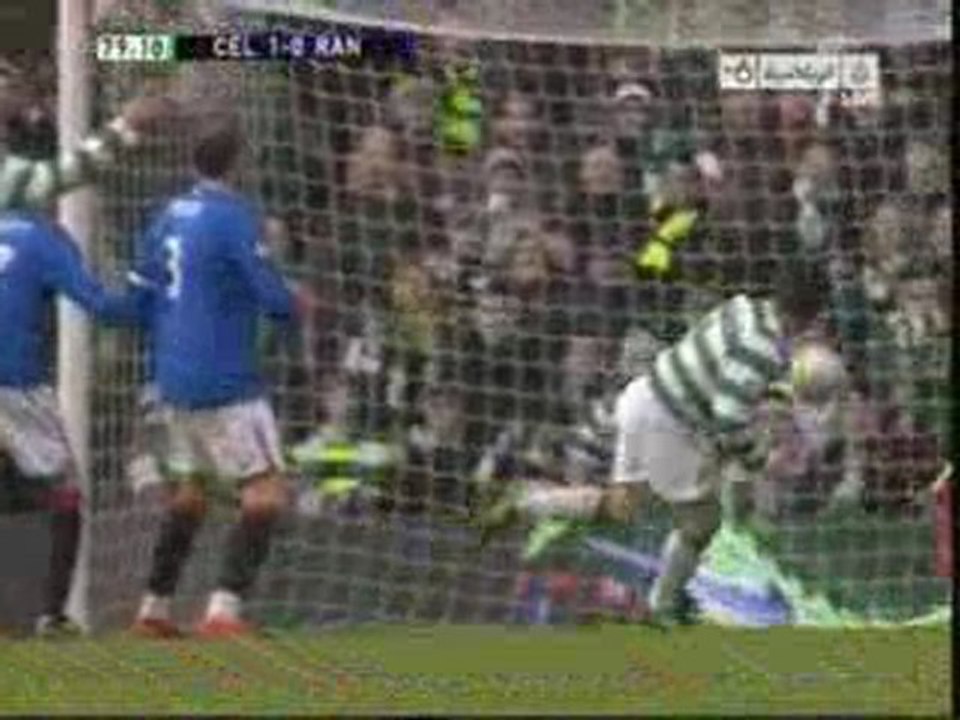 CELTIC 1-RANGERS 1  (une fin palpitante)