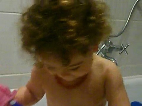 Sahra chante : une souris verte