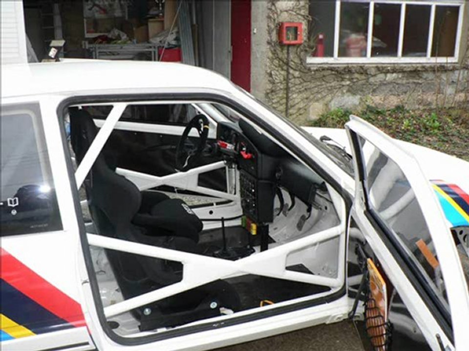 diaporama du montage de la 309 GTI 16 gr.A