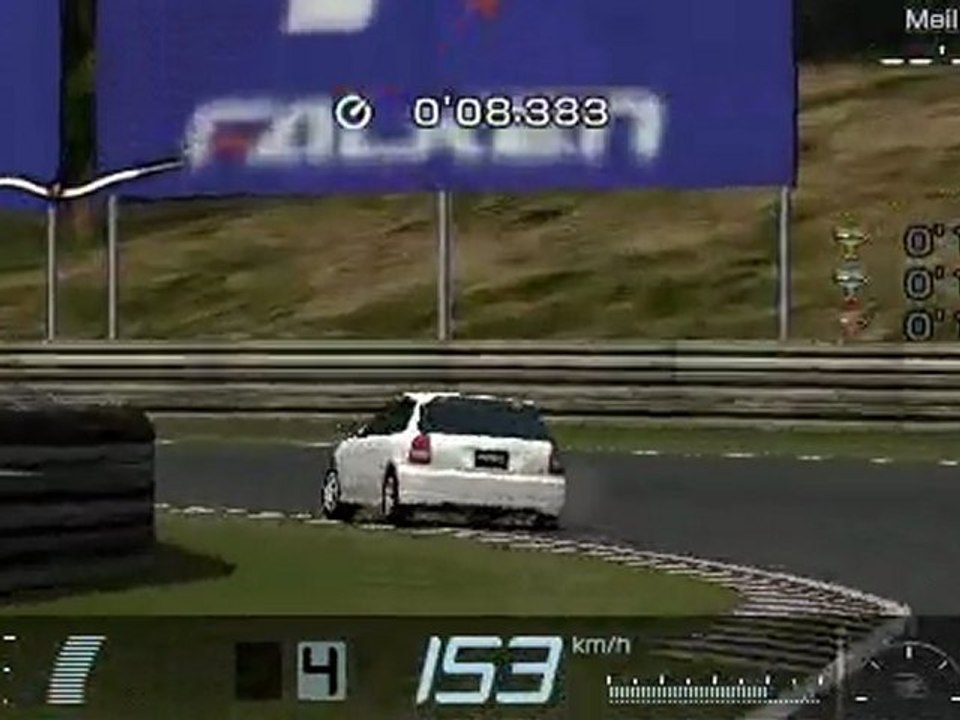 Défi B-2 : pilotage en S modéré. vue exterieure