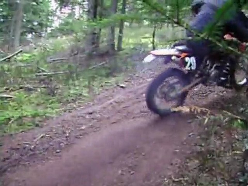 enduro dans le tayard