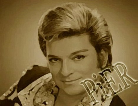 Zeki MÜREN - Uykuda Mısın Sevgili Yarim