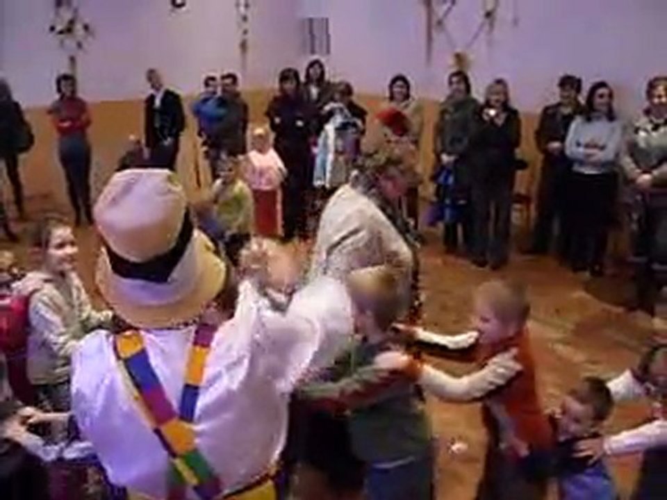 Siedliszowice - Choinka (3.01.10) - zabawa, pociąg