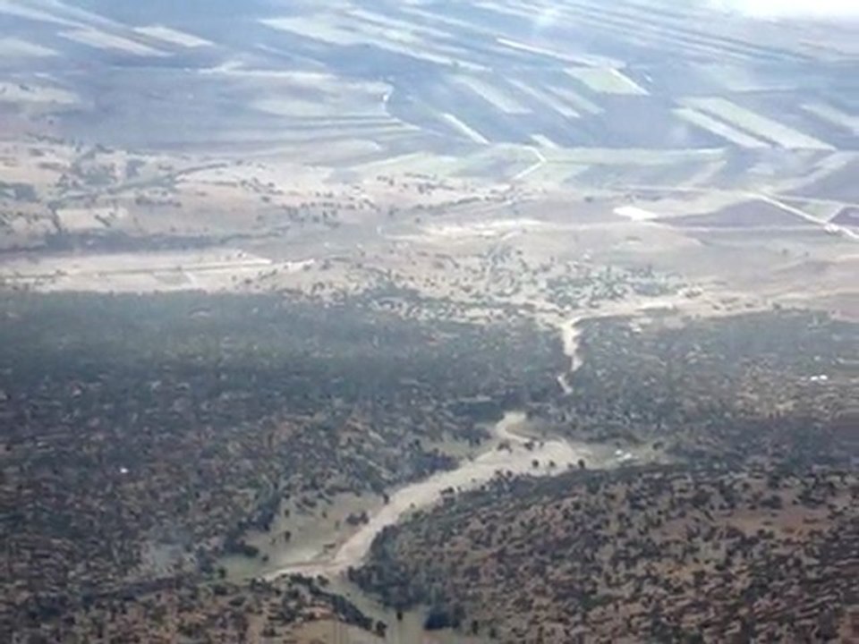 YAYLADAN   ELMALI  VE KIŞLAKÖYÜ  GÖRÜNÜMÜ