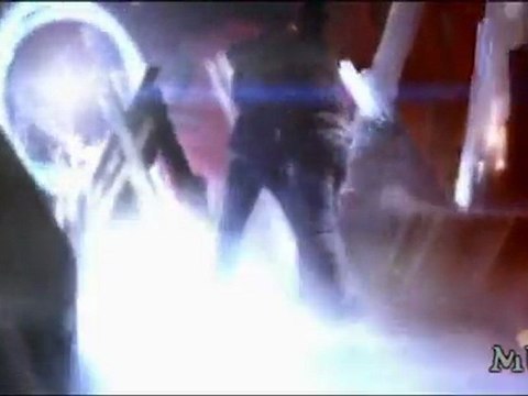 Smallville: Doomsday/Davis Bloome: Monster