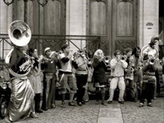 et si en 2010... what if in 2010...