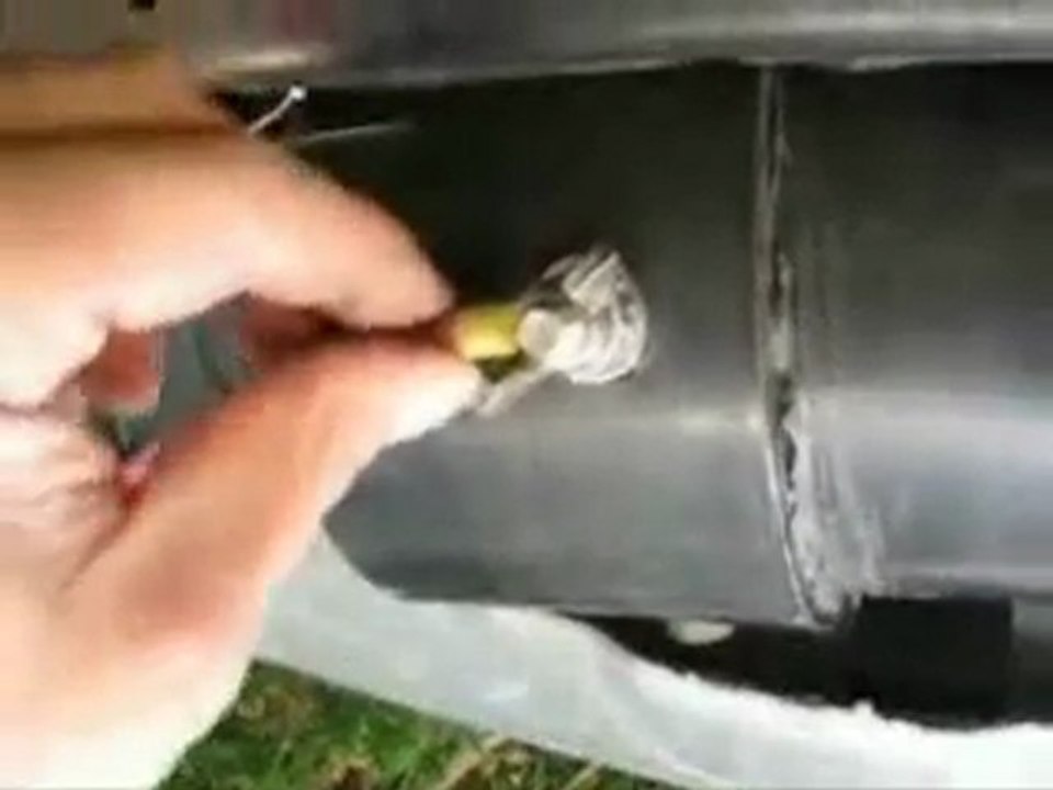 Truck Using WATER As FUEL Source - HHO Conversion