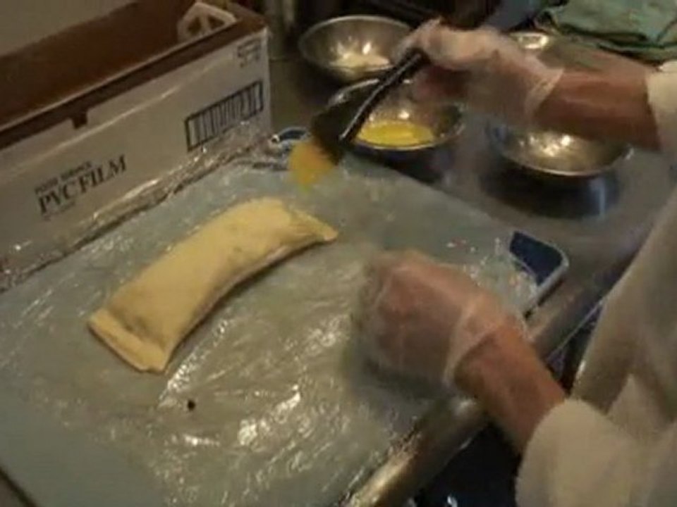 Yadkin Wines and Kitchen Magic - Shelton Reising and Strudel