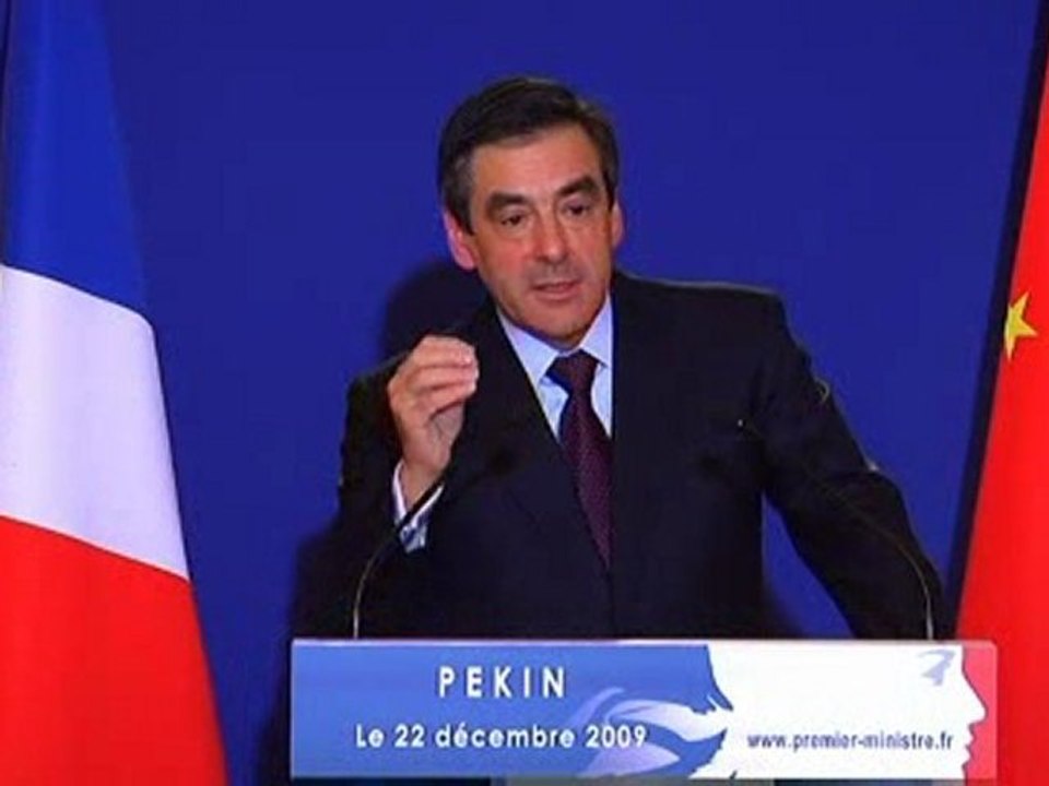 Fillon voit la presse en Chine