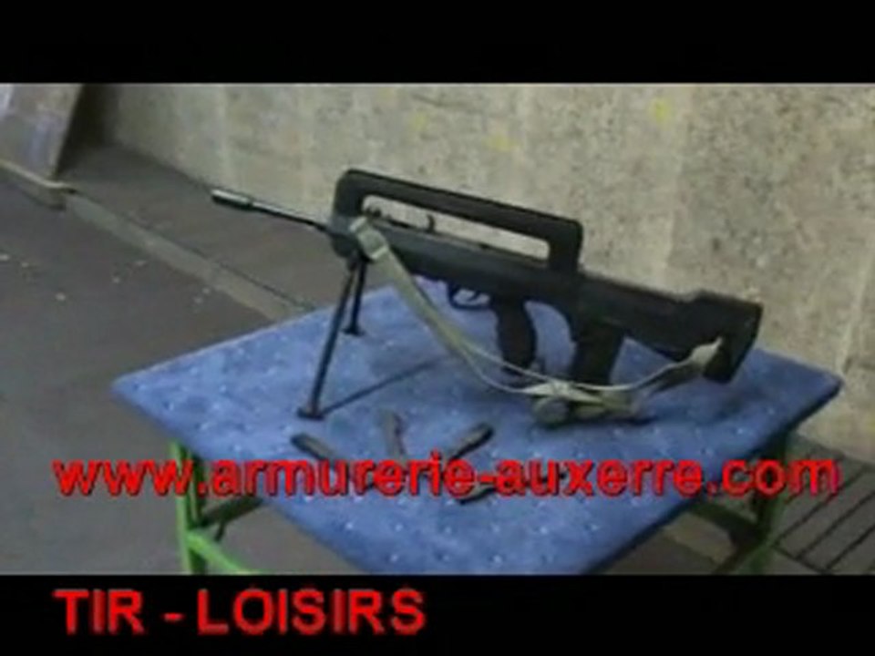 Famas GIAT Co2, calibre 4.5
