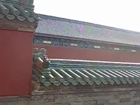 Les Pekinois chantent pour se rechauffer