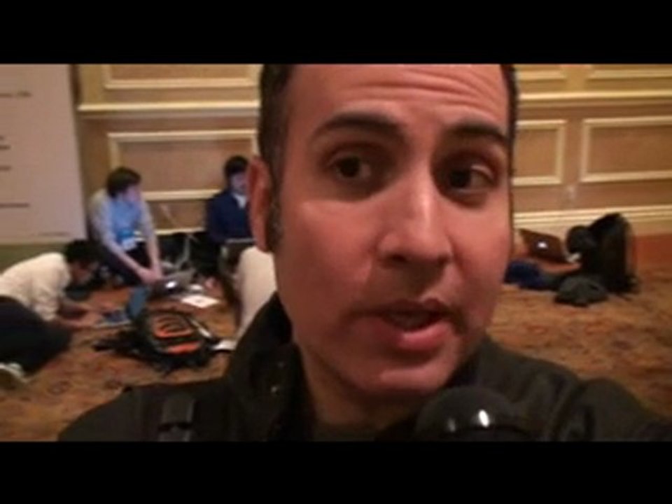 Blogueros en el piso