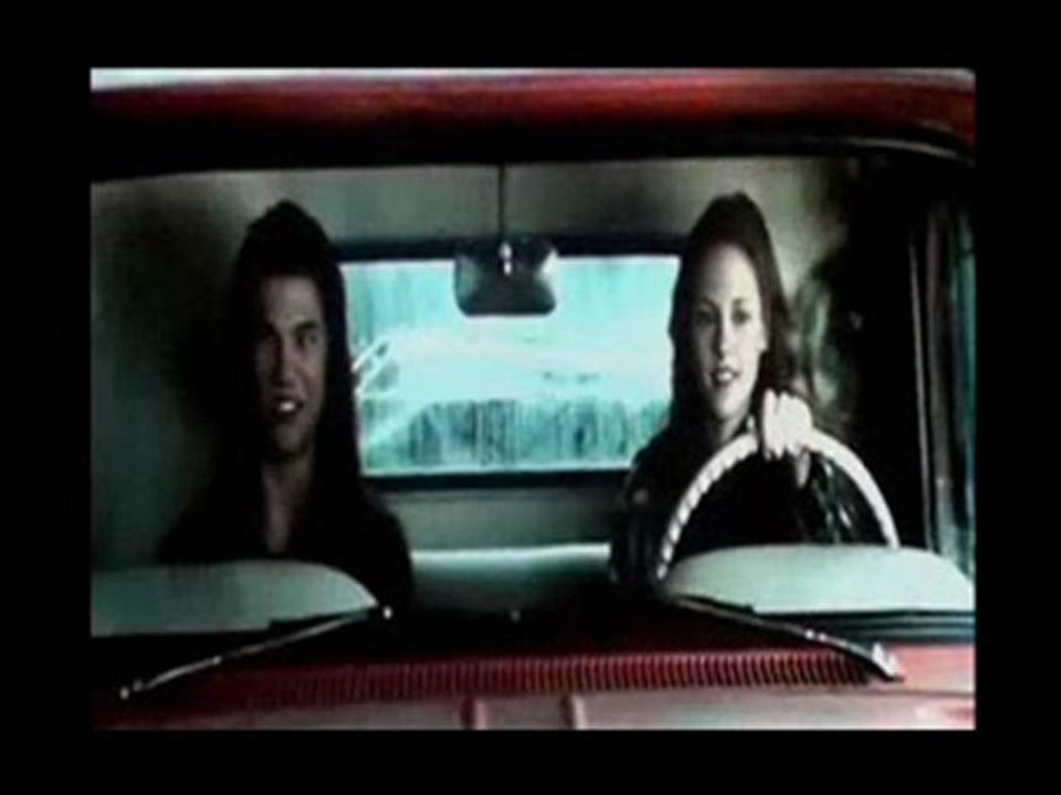The Twilight Saga New Moon [2009] - Part  2 FULL