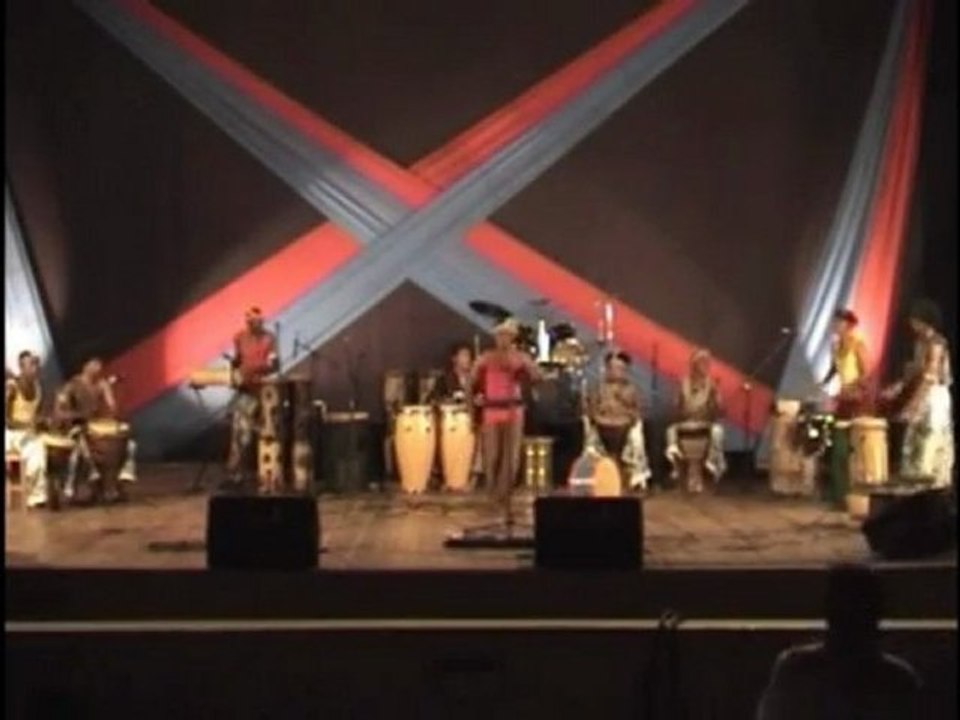 Maison de la Culture de Mahajanga - Tambours Gasy 04