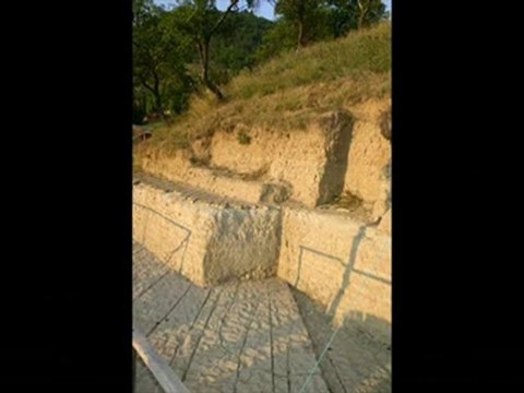 Semir Osmanagić - The Bosnian Pyramids 3-7