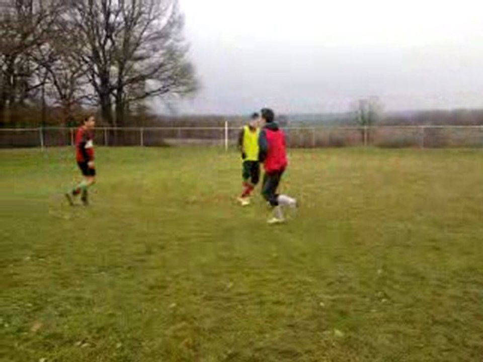 Vidéo0019  ALAIN  ET  LES  U 15