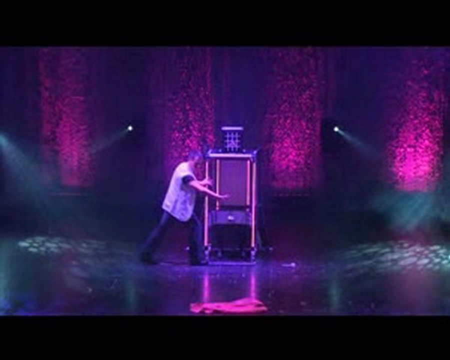 US_MAGIC_MONTAGE_V2_TETE_JAMBRES