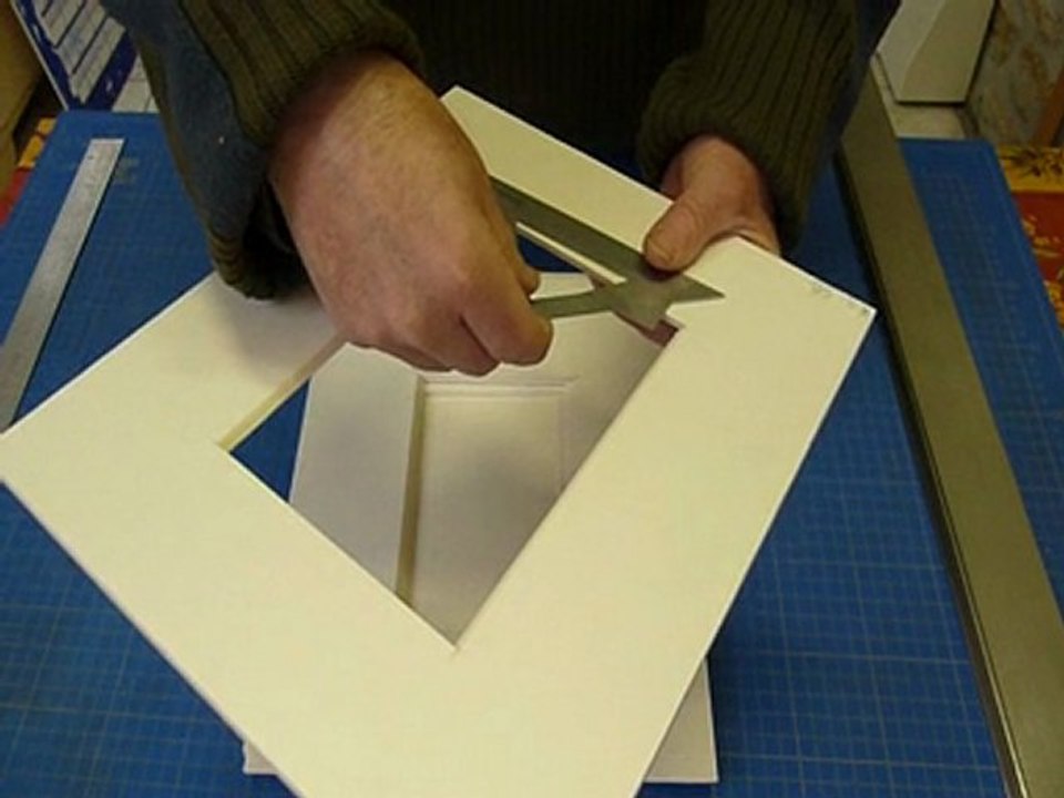 coupe d'angle du biseau escalier avec le GABDU