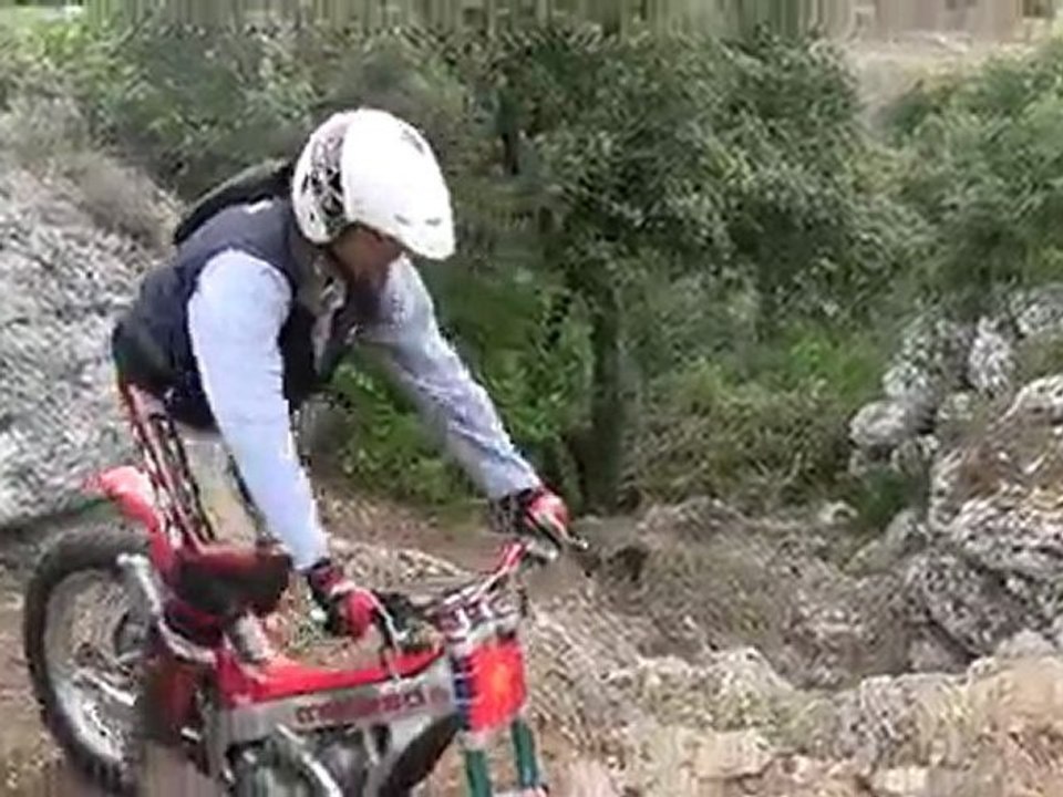 00045 moto trial