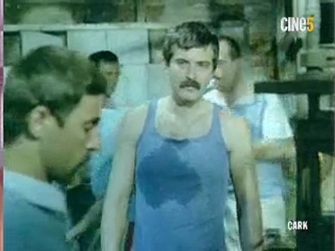 ÇARK filmi 1 Tarık Akan - işçi grev sendika 1 Mayıs devrim