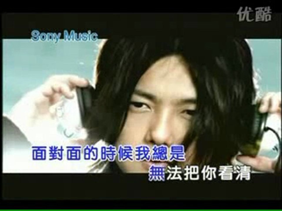 在這裡(KTV)