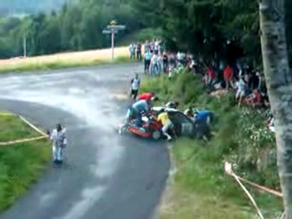 Rallye sortie de route Peugeot 306