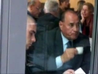 Afiyet Olsun Berlusconi :)
