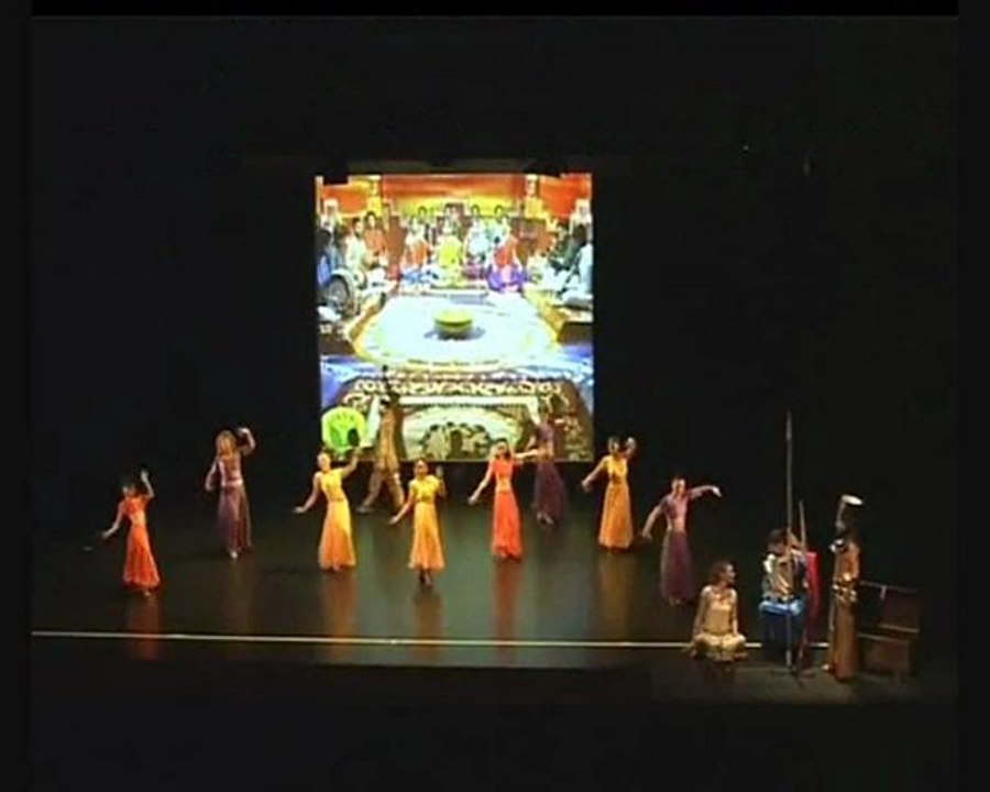 Chorégraphie Bollywood extrait de "La Boîte de Pandore"