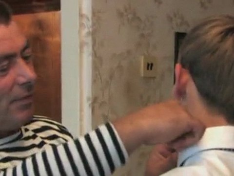 Утренние сборы жениха 190909