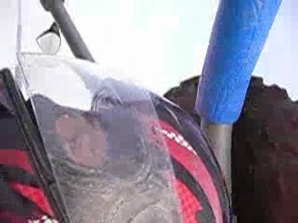 petite sortie en buggy dans la neige champs