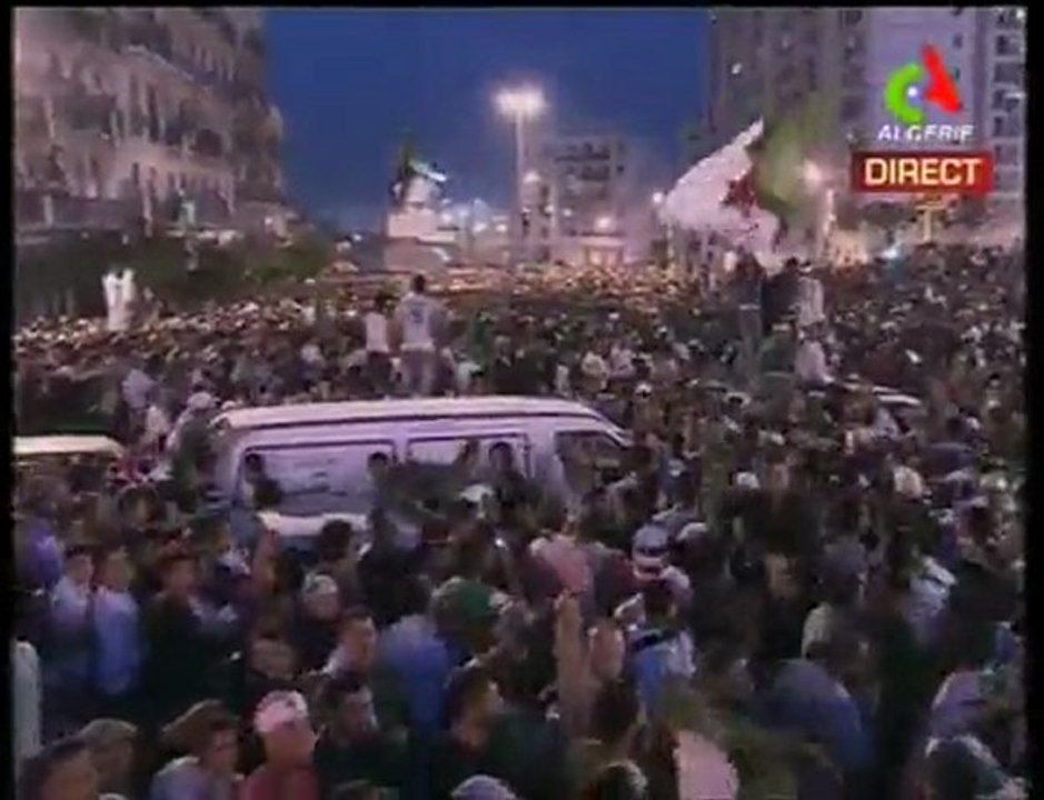 Alger sur le parcours du bus des Fennecs