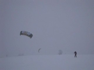 Snowkite sur le plateau des Fourgs (1)