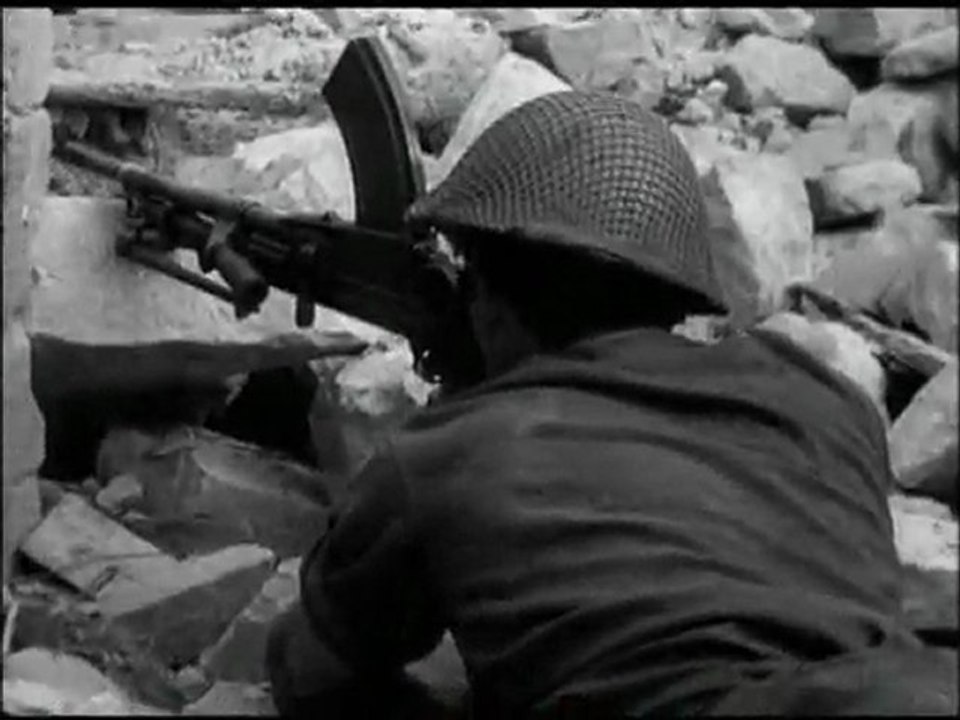 les mitrailleuses et les armes automatiques