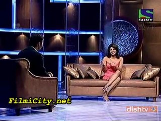 8 Jan 10 Lift Kara De * Priyanka Chopra pt 1