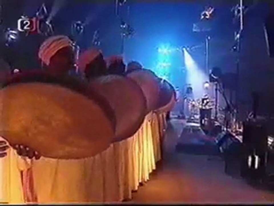 Jean Michel Jarre Live From Egypt Millenium 2000 Intro