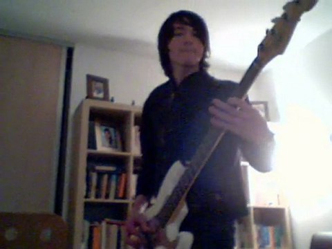 Muse - Hysteria - Bass Cover