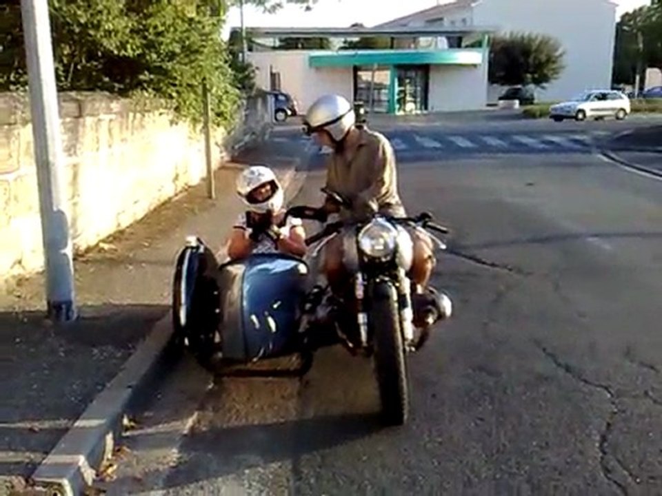 Side BMW