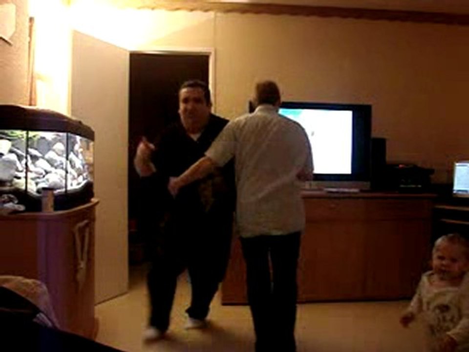 MOV09503
