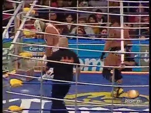 Dr. Wagner Jr. vs El Mesías in a dome cage [AAA HEAVY] PT1